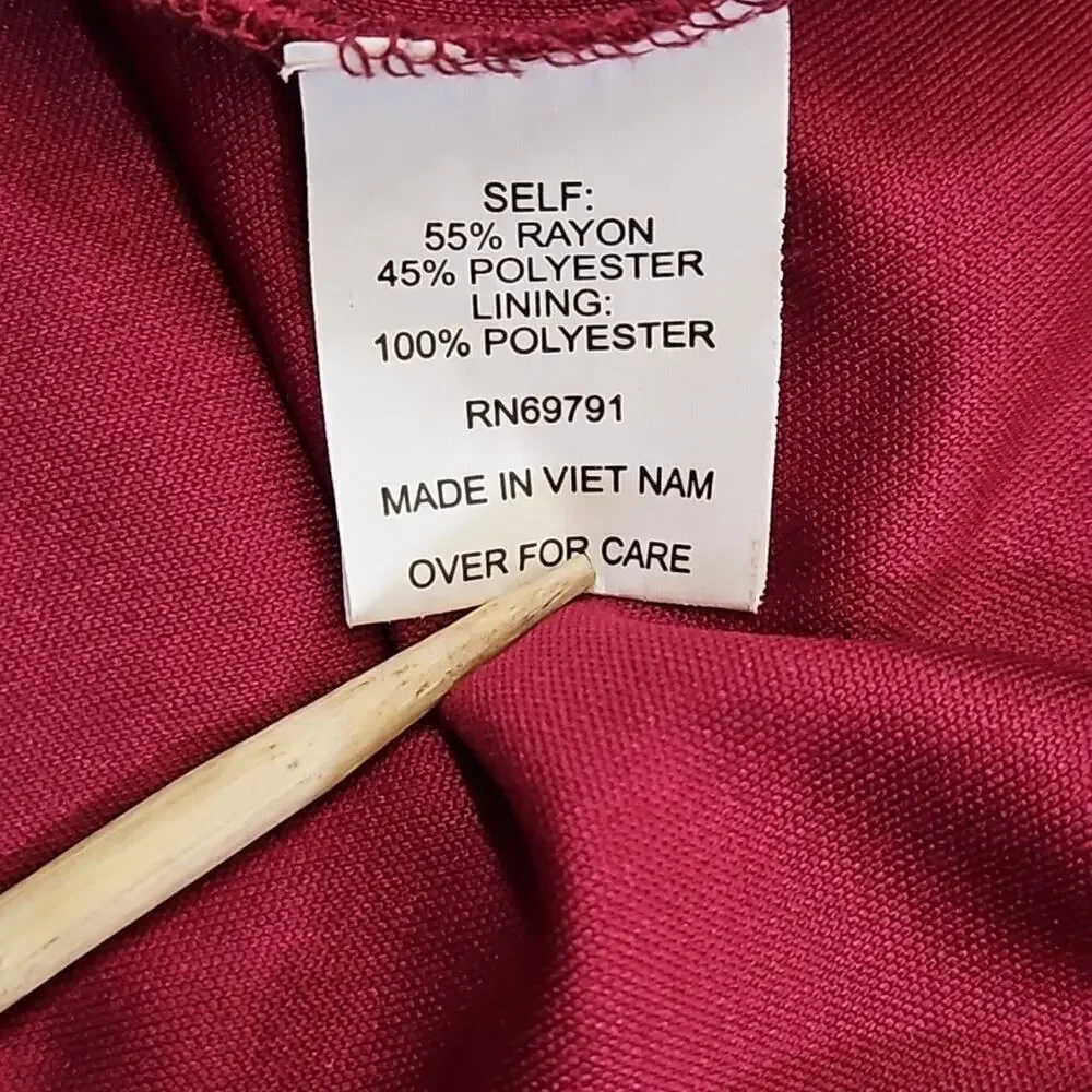 Fig and Flower Women's Medium Red Smock With Rose Embroidery Ruffled Sleeves EUC